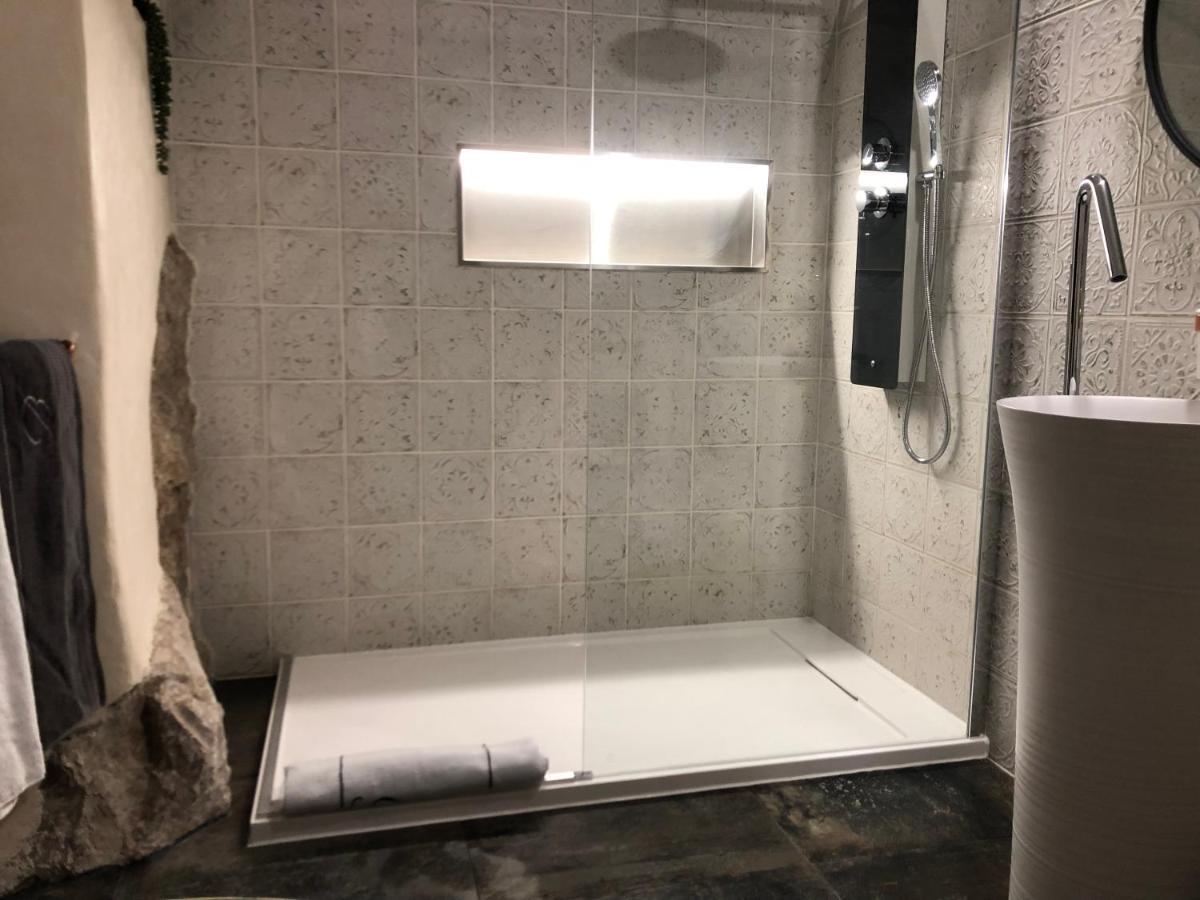 Le Manoir: Chambre D'Hote De Charme Avec Jacuzzi Privatif La Roquette-sur-Var Exterior foto